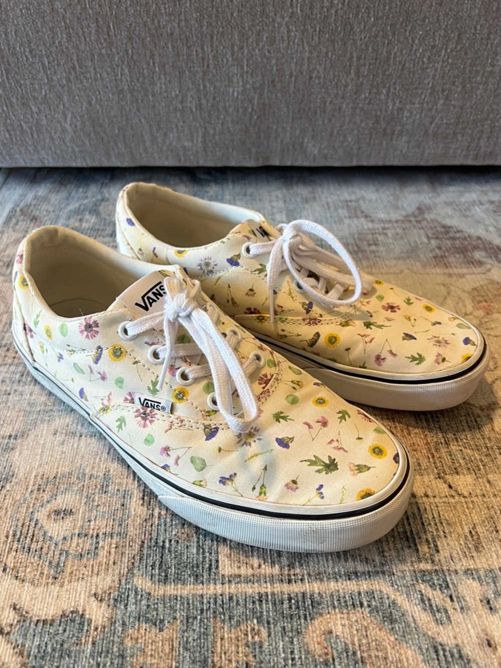 Vans Women's Doheny sneakers pressed floral classic white